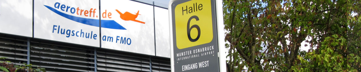 verschiedene Motive zum Thema Motorflug